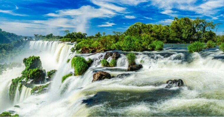 Descubre la belleza natural de Salto Monday – el destino perfecto para tus vacaciones
